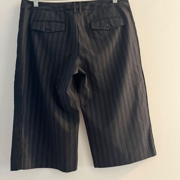 AMERICAN RAG women size 11 Button High Wide Waist Bermuda Capri  pockets 4 - Picture 2 of 9